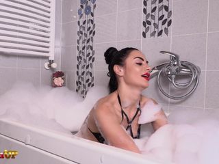 FootFetish Girls With Sex Toys and Nylons: Sensual Goddess Ambra Seduces You in the Bathtub