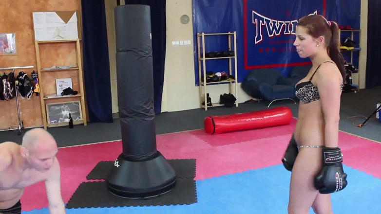 Femdom Austria: Mia punches down Mickey
