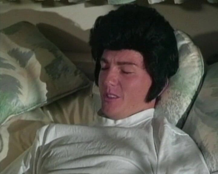 90s Vintage Taboo: クリーミーな猫が射精#4を取る