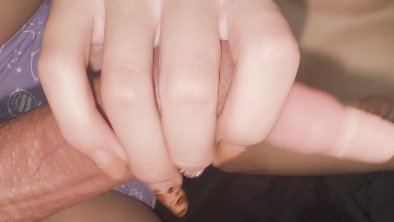 18StepsisterAnal: Jerk of My Virgin Stepbrother - His First Handjob He Is...