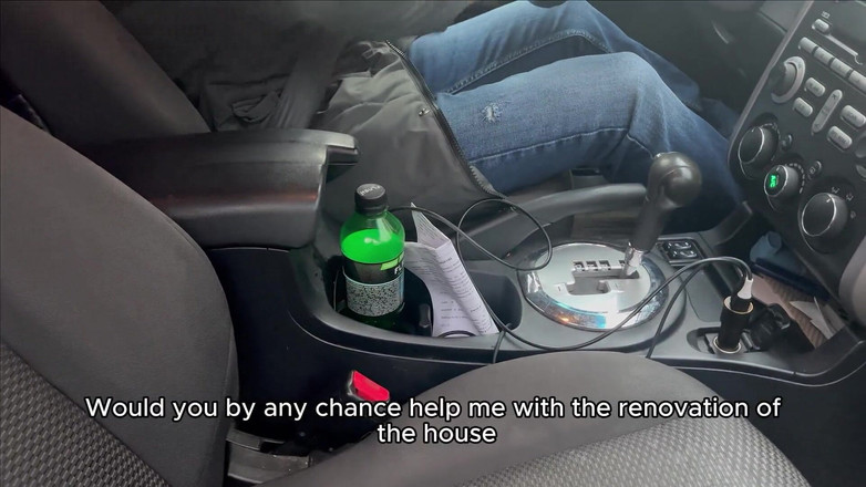 LuxuryNut: En riktig främling hjälpte till med reparationerna, men hon ville...