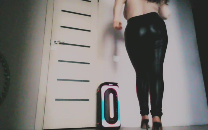 VikkiGeorgia: Umiejętności taneczne