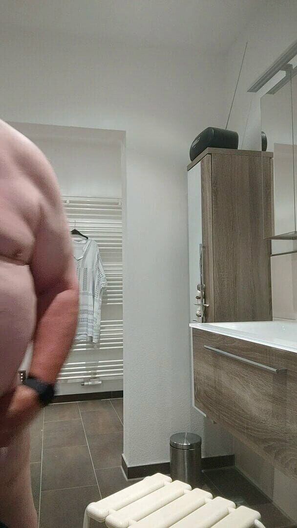 Karlchengeil: Naked Play Before Bed