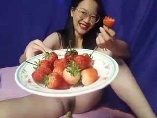 Thana 2023: Super sexy cute Asian show pussy, mastubate, funny, horny, tits,...