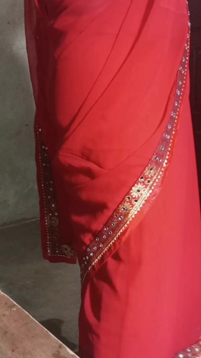 YangZi 69: Anh kế hói của tôi muốn đụ tôi trong saree đỏ