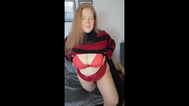 Curly_Dreams: Cześć Wszystkim, Mam Nadzieję, Że Dobrze Przetrwaliście Święta I Uda Wam Się...