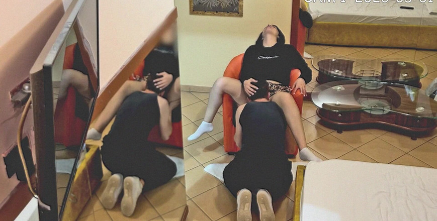 Couple Of Pleasure: Cam Caught University Friends, Boy Eats Hot Brunette's Pussy