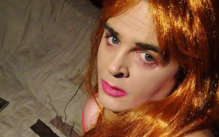 Arastenia: Є тільки одна королева