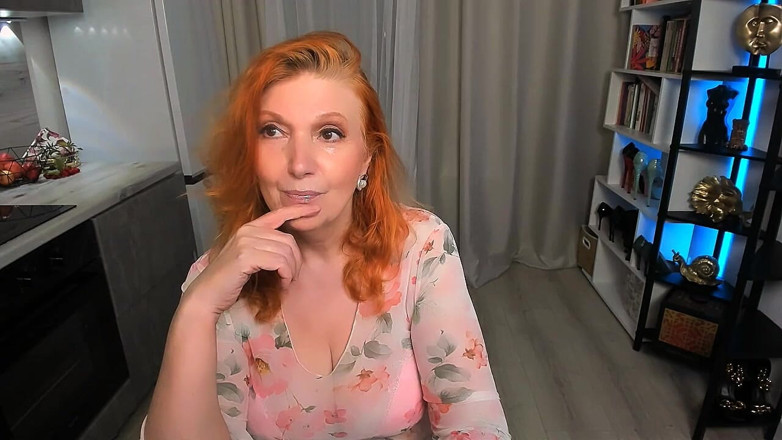 Almaz FireFox: I'll Show You My Body While I'm Chatting