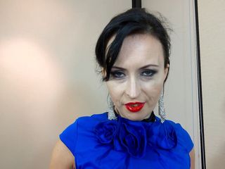 Wanilianna: Kinky Evening in Blue Dress