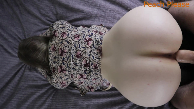 Peach Please: 젊은 학생 후배위 따먹기, 자지 빨고 공을 핥게 만든, 그녀는 미인