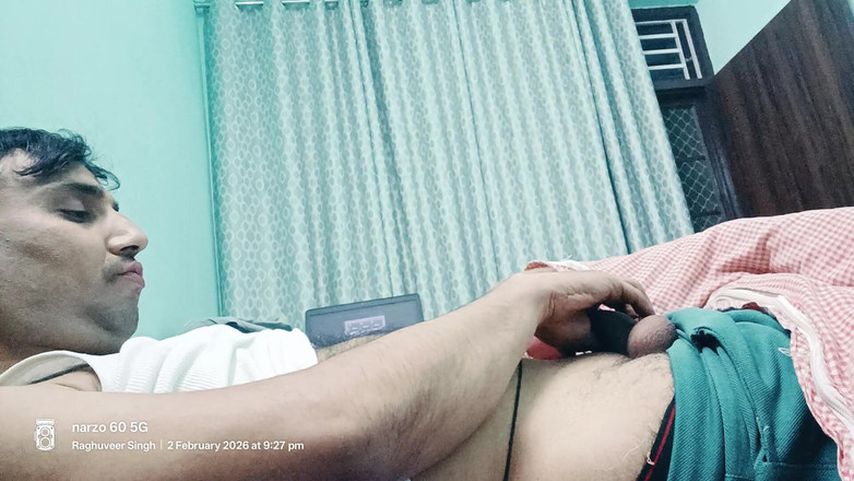 Rajasthani-old-lover: Předvádím mého ptáka