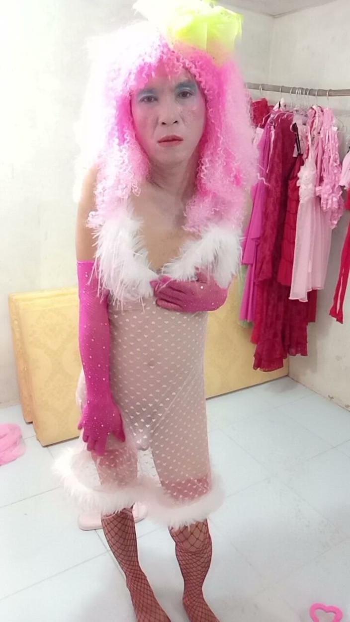 nguyen dang thien tri: Oanh Le สาวข้ามเพศสวมเสื้อผ้าเซ็กซี่ช่วยตัวเองในท่าหมา