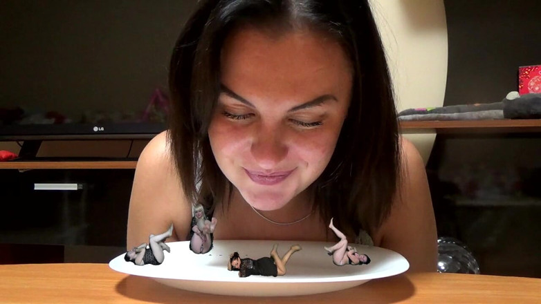 Goddess Misha Goldy: Saya Akan Makan 4 Perempuan. Mmm Yummy!