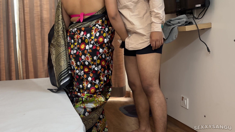 Sexxysangu: 의붓아빠에게 따먹히는 의붓딸