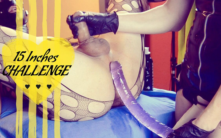 Fetish Explorers: 娘娘腔训练15英寸假阳具挑战