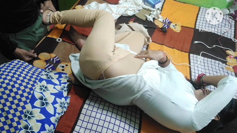 Saxesageth: Ateşli Hintli ev hanımı çok sevimli seksi güzel kız