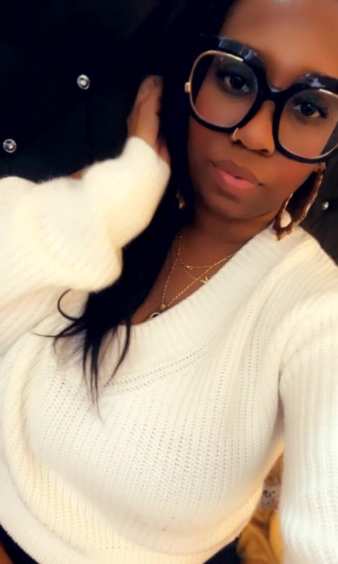 Diamond: Menikmati cuaca panas ini.