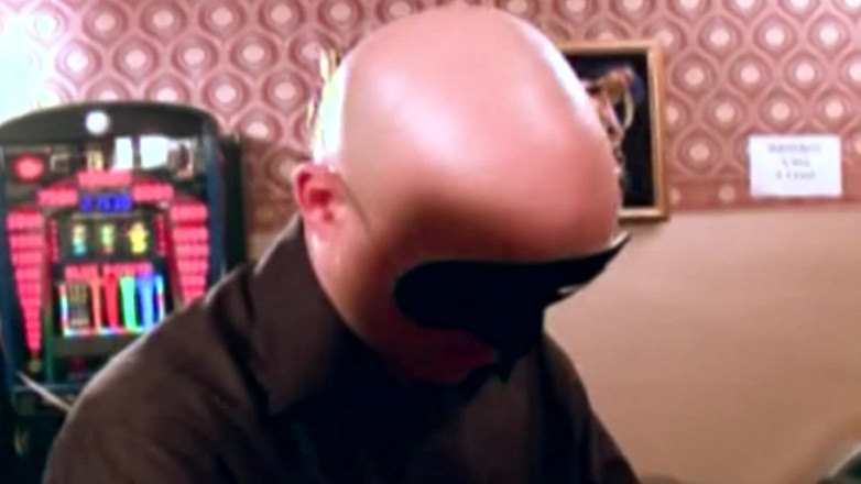 German Amateur Videos: Cewek penari striptis jerman lagi asik nyepong kontol di pesta