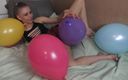 Solo Austria: Niegrzeczna nastolatka loszka ballon zabawy!