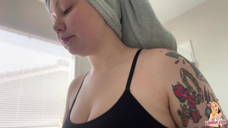 Lenna Lux: Тур в рот и рутина