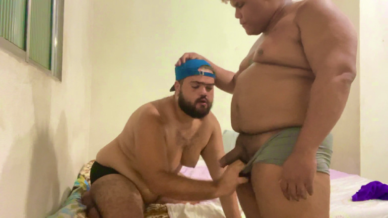 VEN1CIU: Hairy Fat Man on All Fours, Drooling All Over the...
