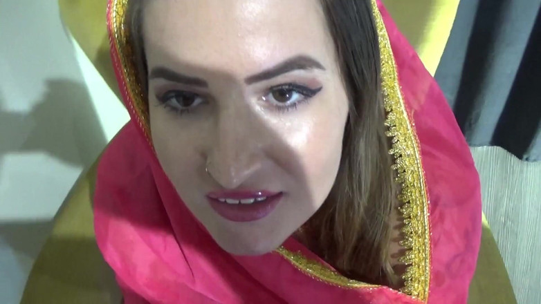 Amateur Homemade Porn: Turkish Cute and Sexy Girl Fucked by Her Stepbrother