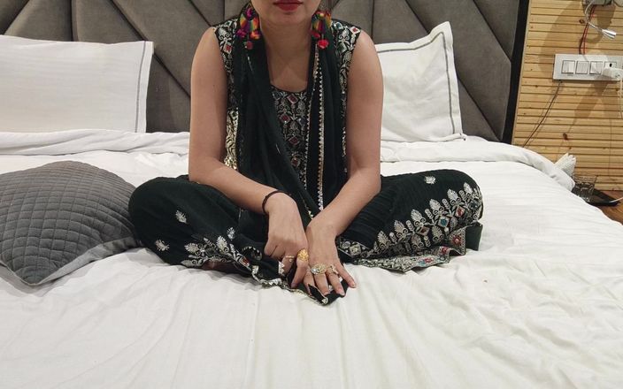 Saarabhabhi6: Mông to mập mạp Desi Bhabhi Maa bị harami devar đụ