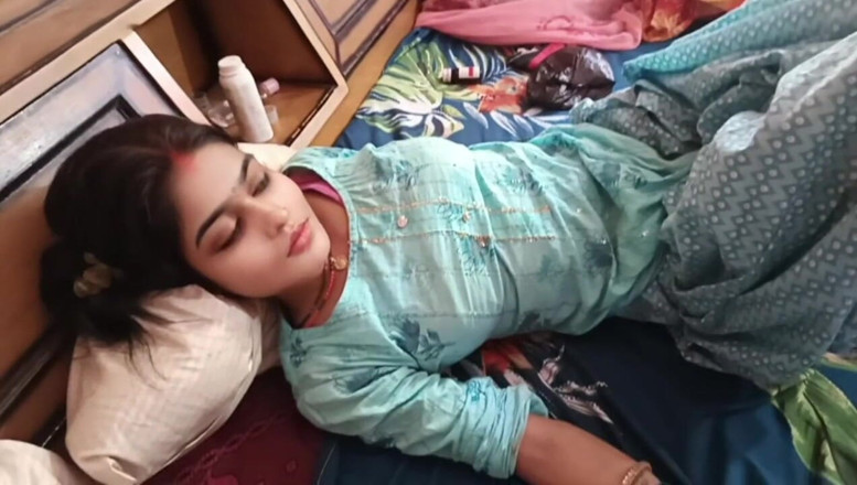 RAKP355: Desi Solo Video