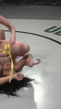 Ariel X The Assassin (3-2) w rankingu 5 vs Leilani Li the Ragdoll Nie w rankingu