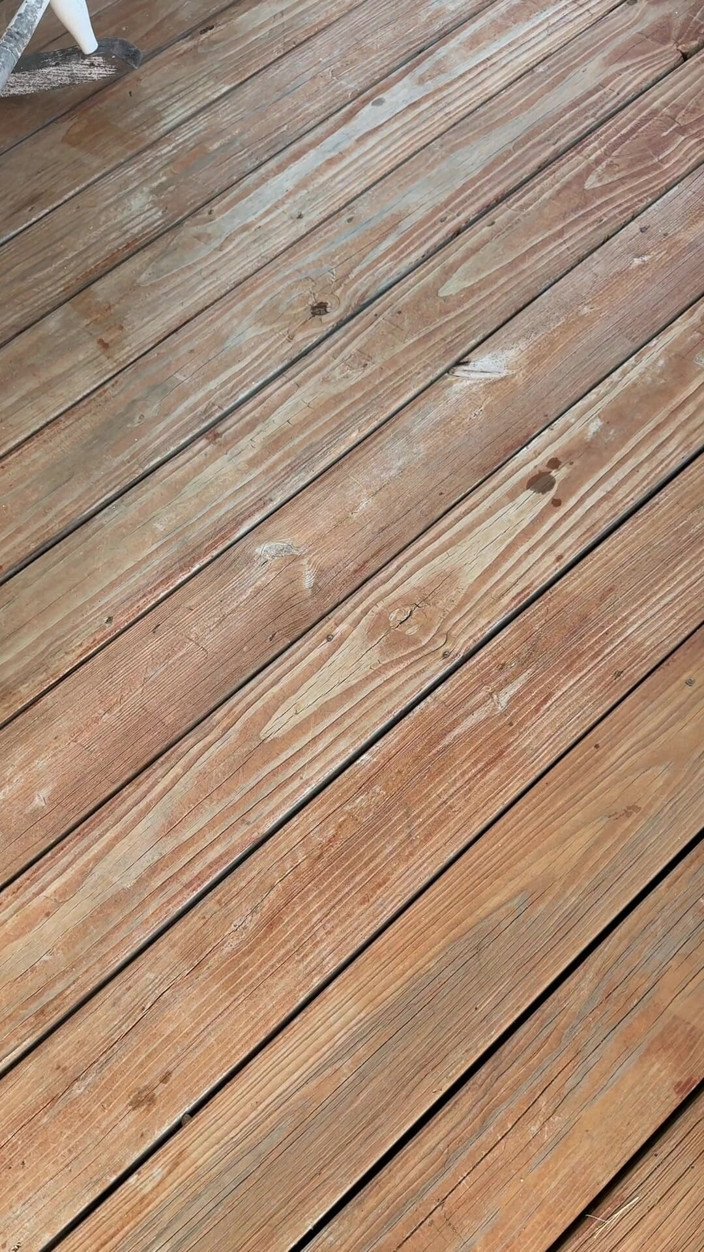 Jackrackemxxx: BBC Fucks Country MILF on Her Front Porch