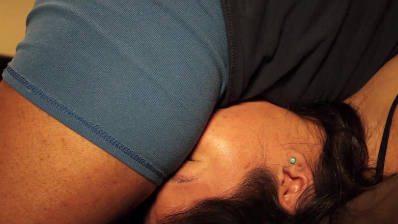 DeesDeepThroat: Минет и попка в горло