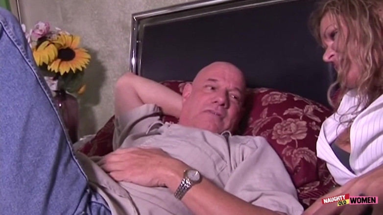 Naughty old women: Kelly Leigh Seduces and Rides Her Hung Boy Until He...