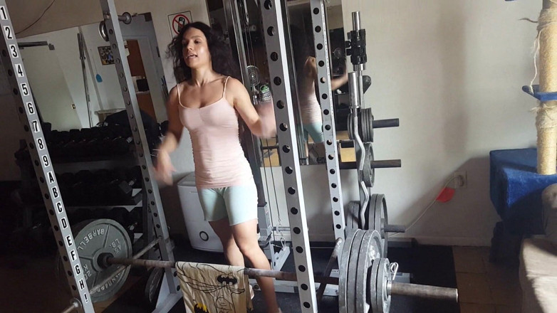 Pervy Studio: Weight lifting