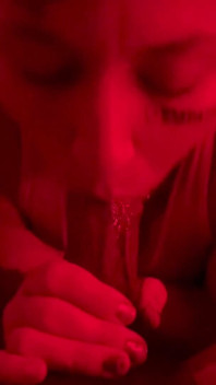Lotus queeen suka banget nyepong kontol besar pria kulit hitam - pantat bahenol cewek ini didobel penetasi sama kontol besar pria kulit hitam sampai lubangnya menganga lebar!!