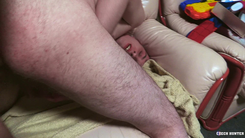 Twink pop studio: Twinkpop - Cacciatore ceco 400