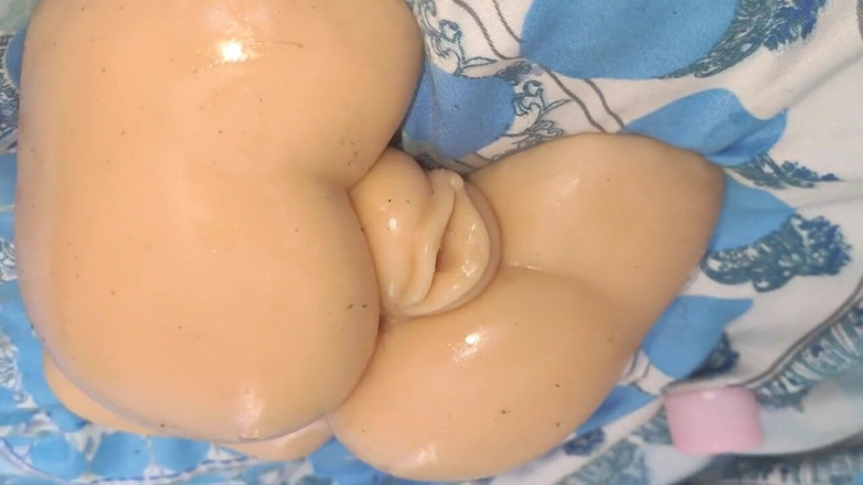 Rim Dick: Wet rubber booty makes you cum