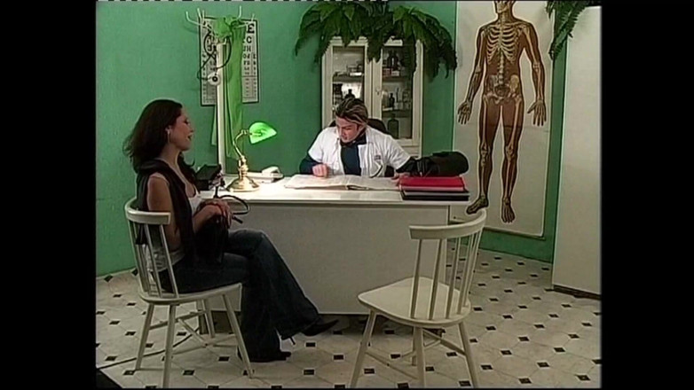 Xtime Network: Une salope sauvage prend une énorme bite italienne !