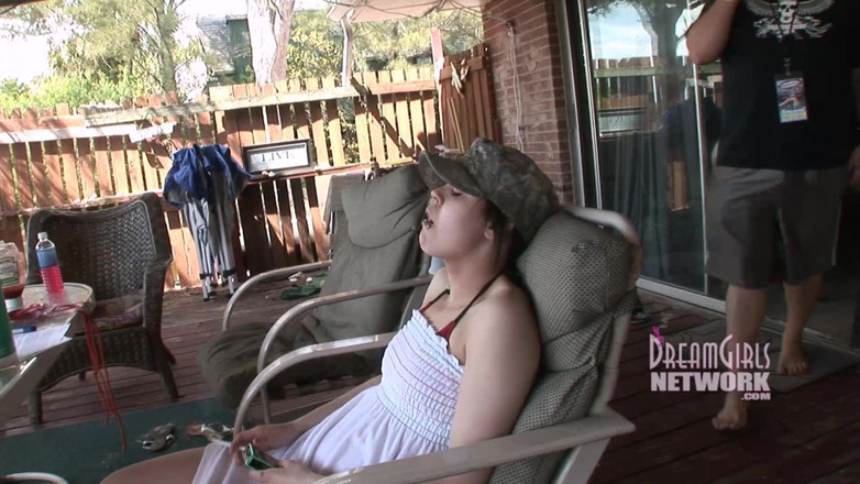 Dream Girls: Masturbation pendant les vacances de printemps