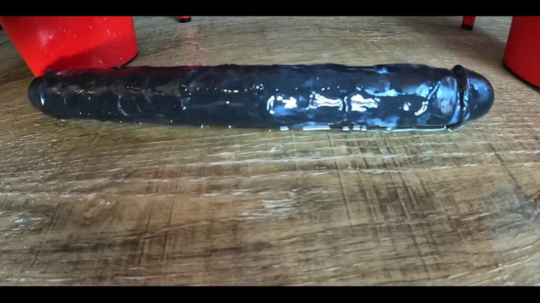 Crazywifeslut: 나는 펌핑하고 딜도를 가지고 있어