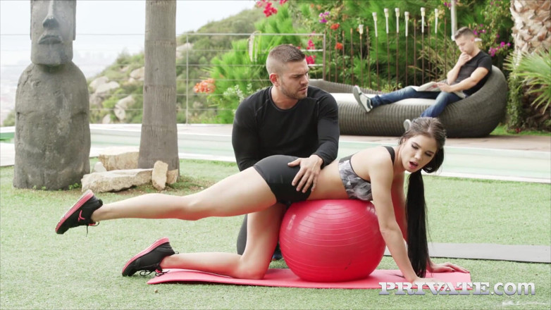 Private.com: Russian Lovenia Lux is searching for a hardcore personal trainer