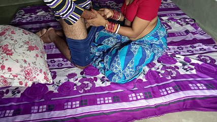 FireeCouple: Hartes verdammtes indisches gemüsehändlermädchen