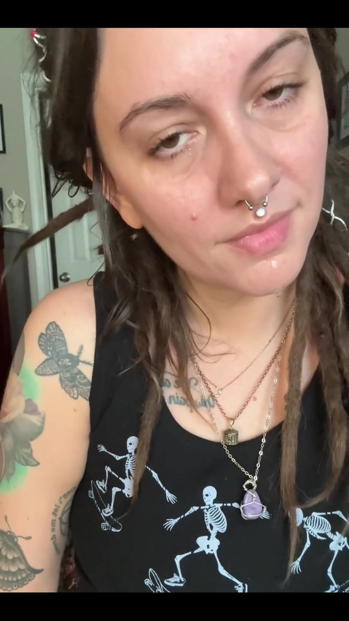 Chery Trees: 对你吹烟和流口水