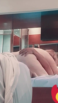Babička Miluje Sex