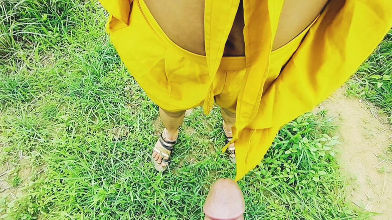 Fuckkkker: Outdoor-sex mit college-lehrerin in Jungal, jungal ich mangal, Hindi Audio