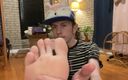Ghost Cams: Eating Icecream and Showing off My Feet