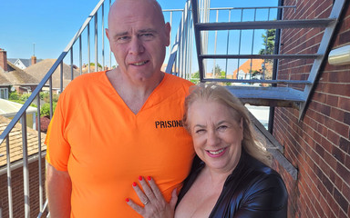 Dirty Doctors Clips: Big Frank - kaçış