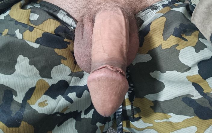 Hornydaddy50: Eu me masturpa e espero pelo fim