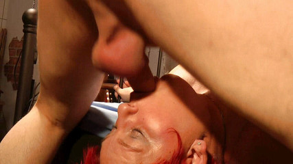 Anna Devot: Annadevot - orgazm olmaya zorluyor