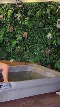 Sex in the Jacuzzi, Swinger, Latinas, Cuckolds and Big Tits Silvana Lee